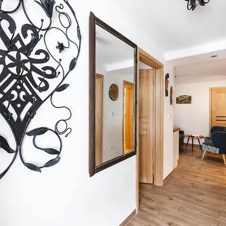 Na Wilcznik Apartment *